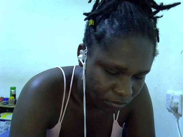 adara-lee webcam