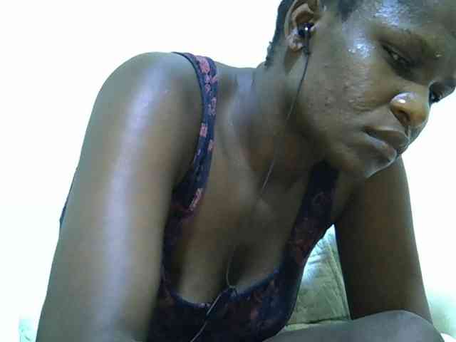 adara-lee webcam