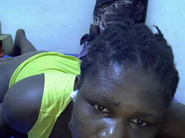 adara-lee webcam