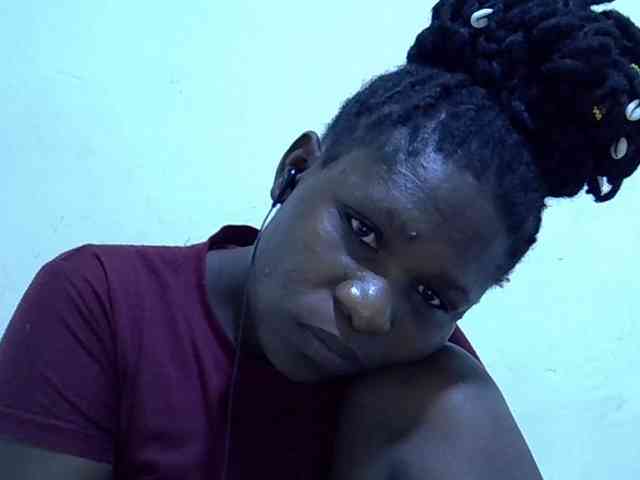 adara-lee webcam