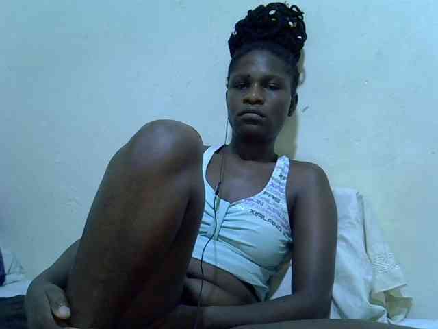 adara-lee webcam