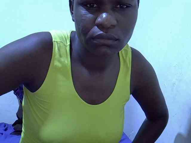 adara-lee webcam