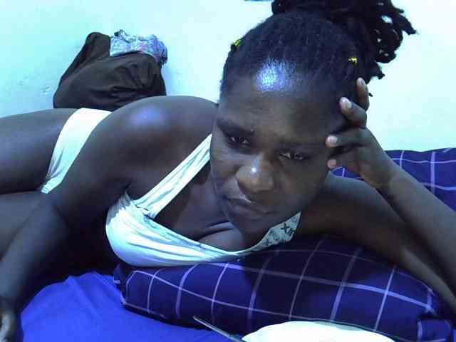 adara-lee webcam