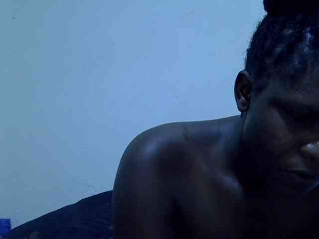 adara-lee webcam