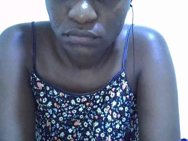 adara-lee webcam