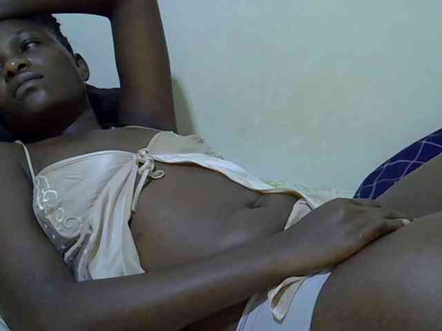adara-lee webcam