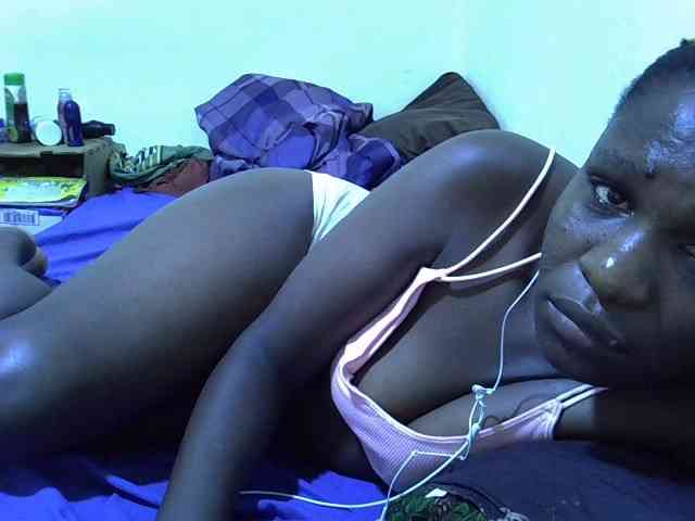 adara-lee webcam