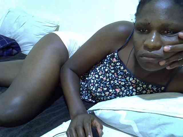 adara-lee webcam