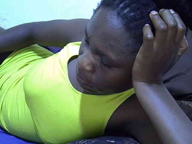 adara-lee webcam