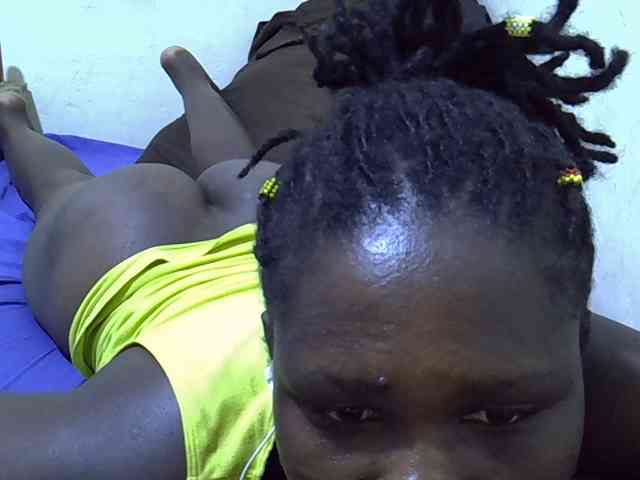 adara-lee webcam