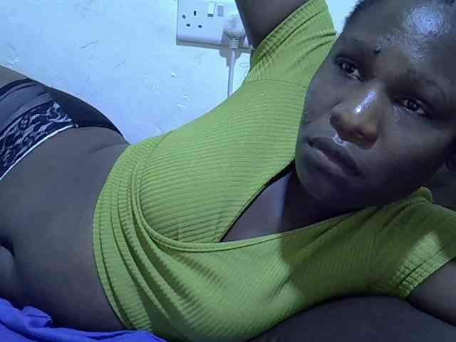 adara-lee webcam