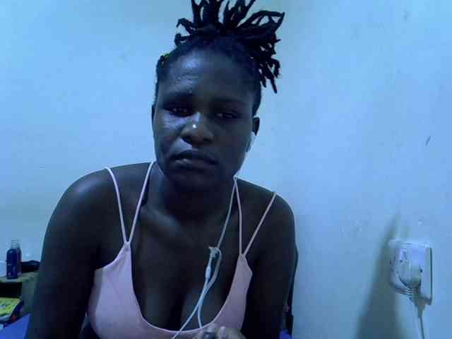 adara-lee webcam