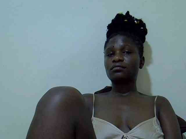 adara-lee webcam