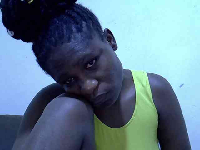 adara-lee webcam