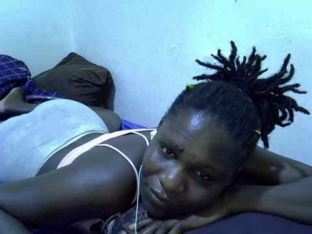 adara-lee webcam