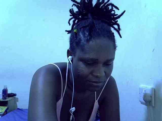 adara-lee webcam