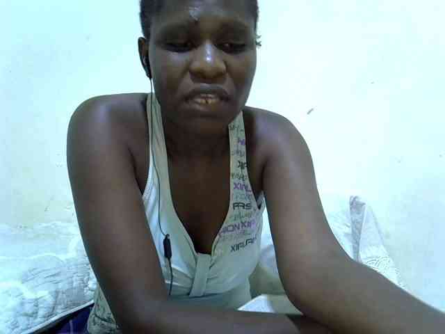 adara-lee webcam