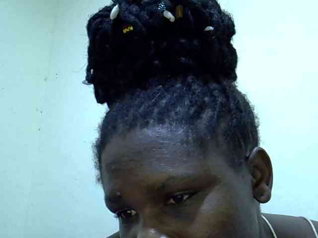 adara-lee webcam