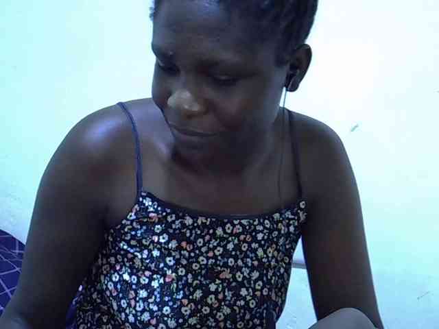 adara-lee webcam