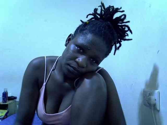 adara-lee webcam