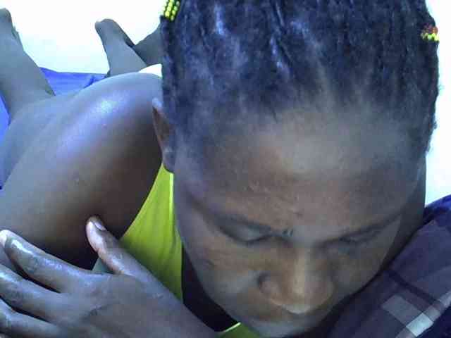 adara-lee webcam