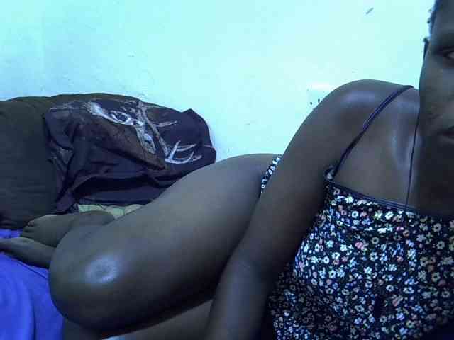 adara-lee webcam