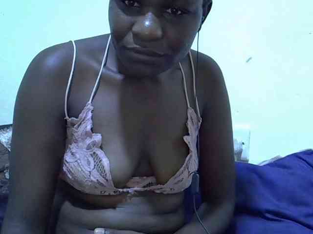 adara-lee webcam