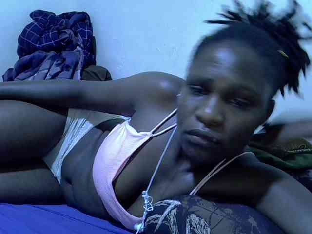 adara-lee webcam