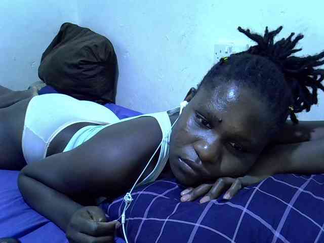 adara-lee webcam