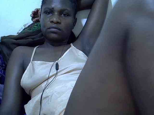 adara-lee webcam