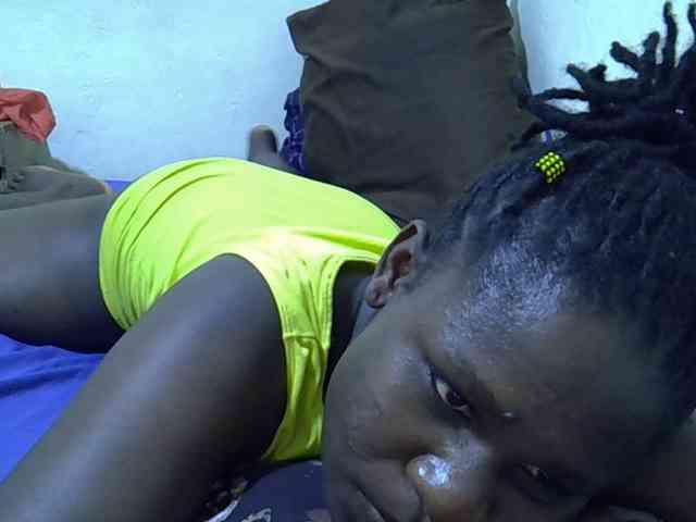 adara-lee webcam