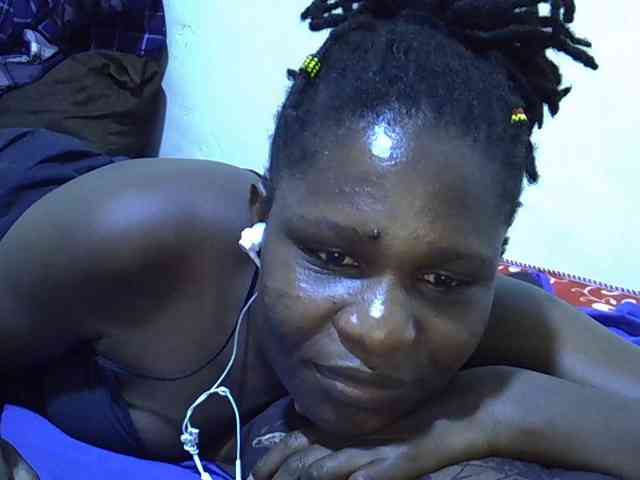 adara-lee webcam