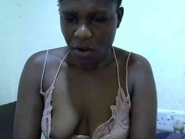 adara-lee webcam