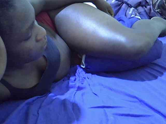 adara-lee webcam