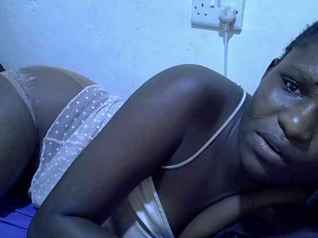 adara-lee webcam