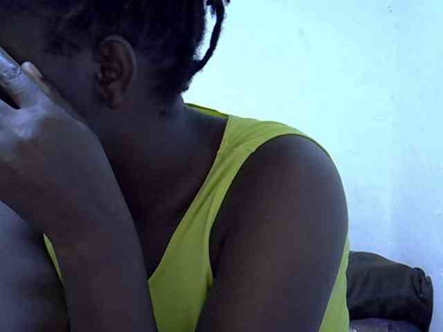 adara-lee webcam