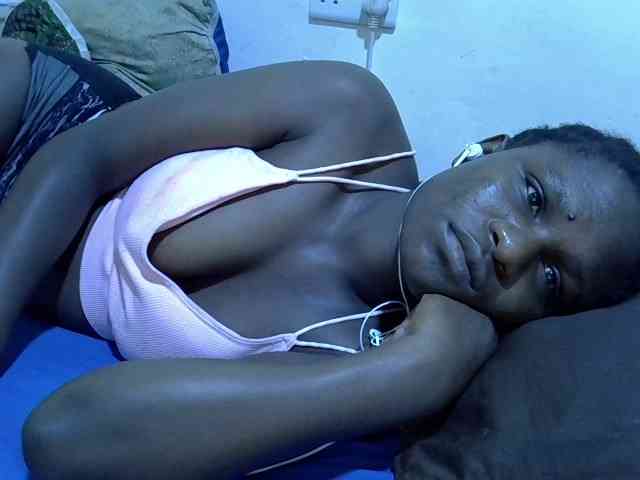 adara-lee webcam