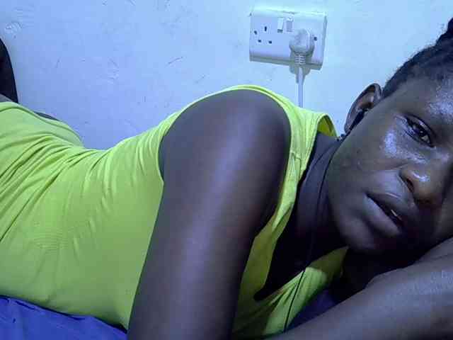 adara-lee webcam