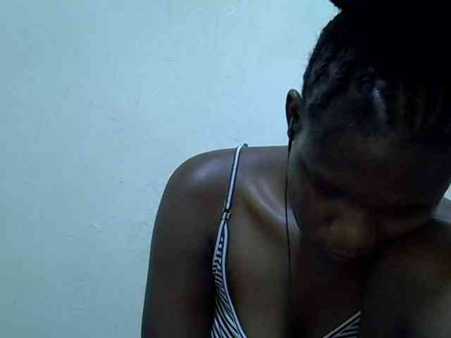 adara-lee webcam