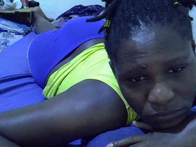 adara-lee webcam