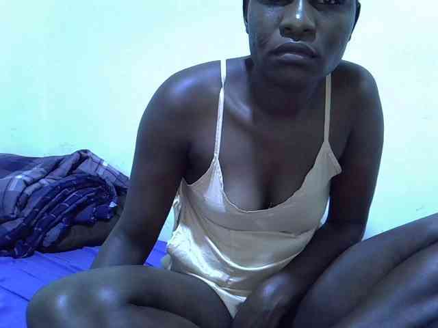 adara-lee webcam