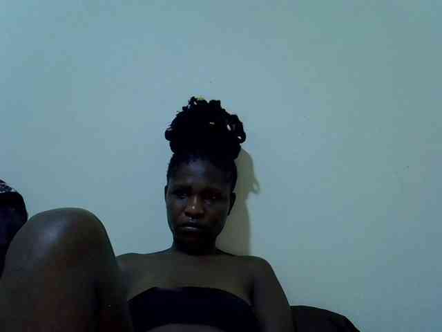 adara-lee webcam