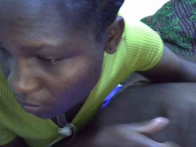 adara-lee webcam