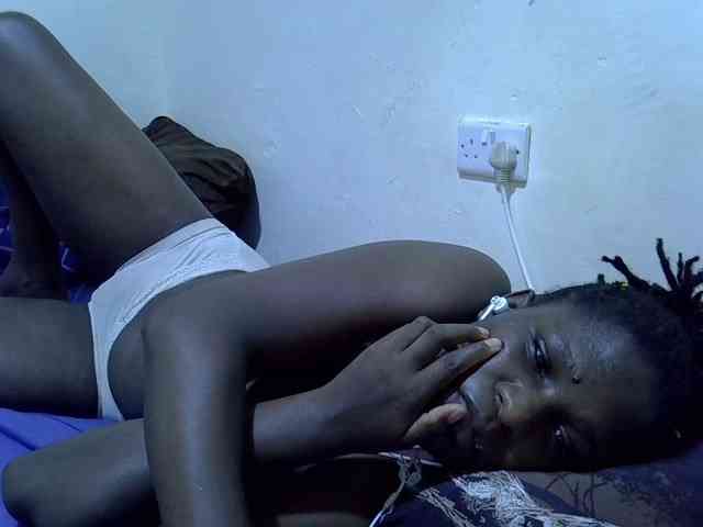 adara-lee webcam