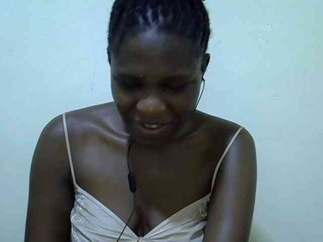 adara-lee webcam