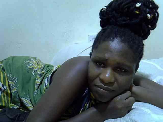 adara-lee webcam