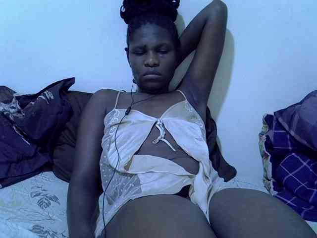adara-lee webcam