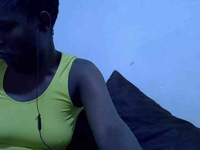 adara-lee webcam