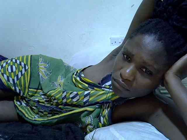 adara-lee webcam