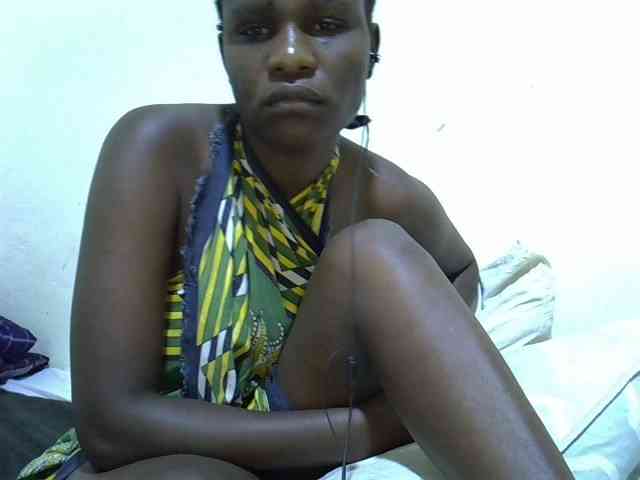 adara-lee webcam